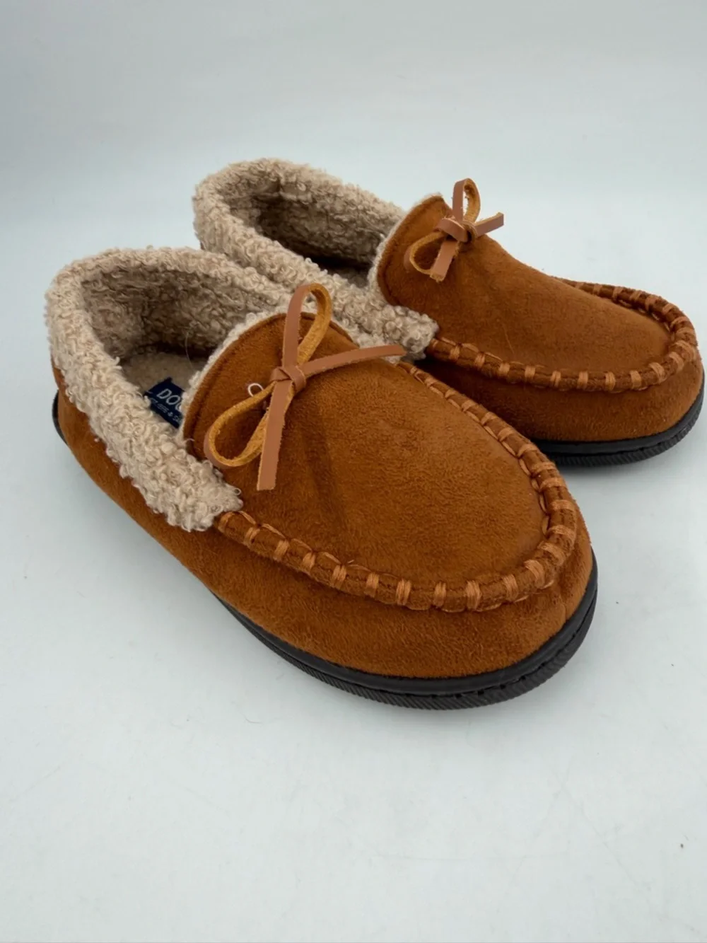Dockers Kids Brown Cozy -SZ 11-12- Sheepskin Lined Moccasins Slippers